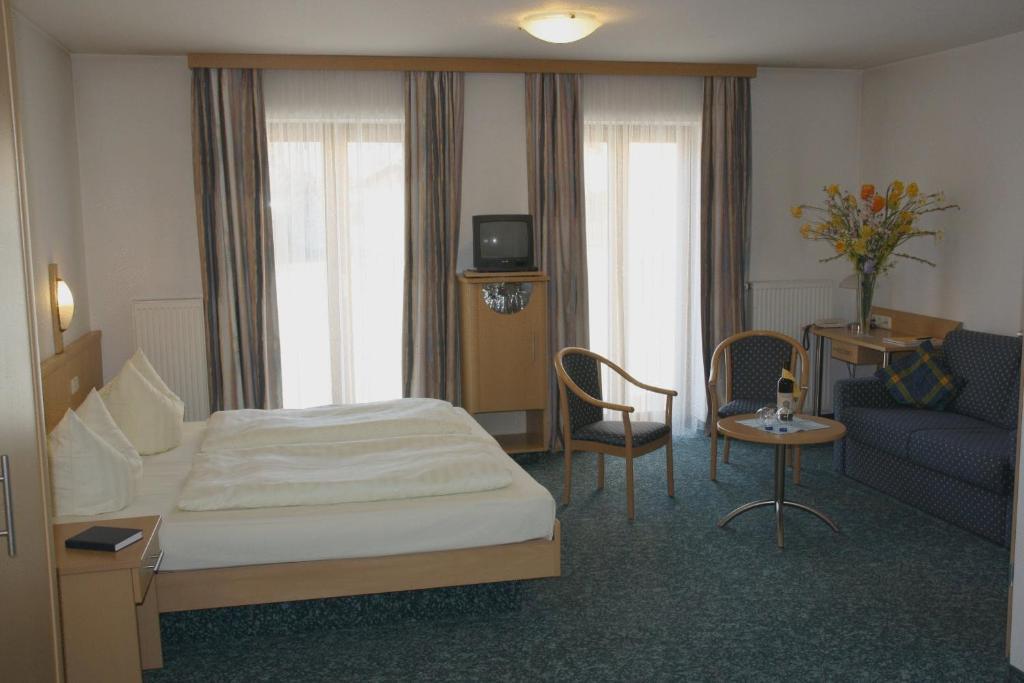Hotel Jagermo Grasbrunn Chambre photo