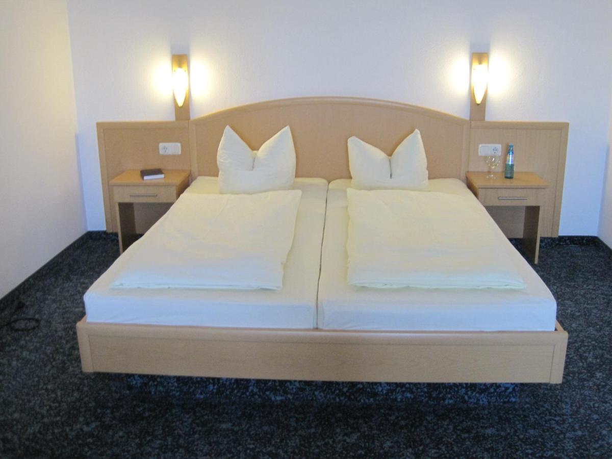 Hotel Jagermo Grasbrunn Chambre photo
